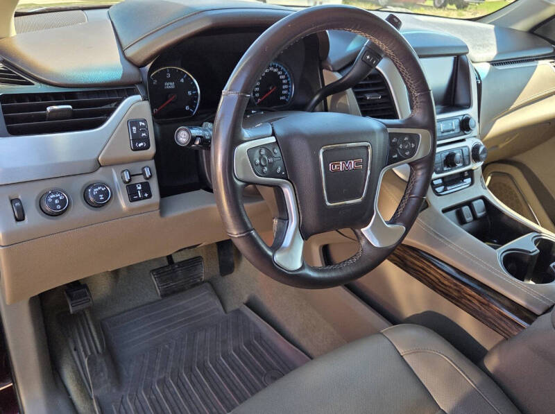 2017 GMC Yukon SLT