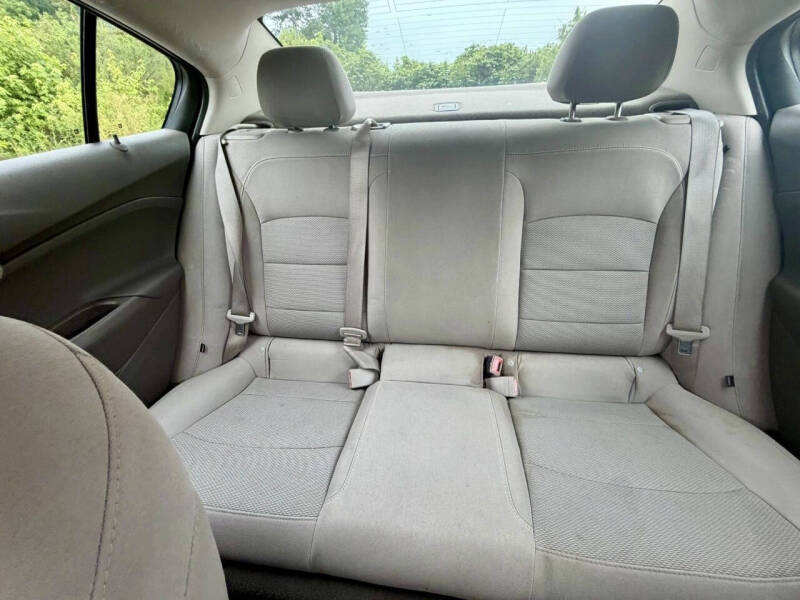 2018 Chevrolet Cruze LS Auto