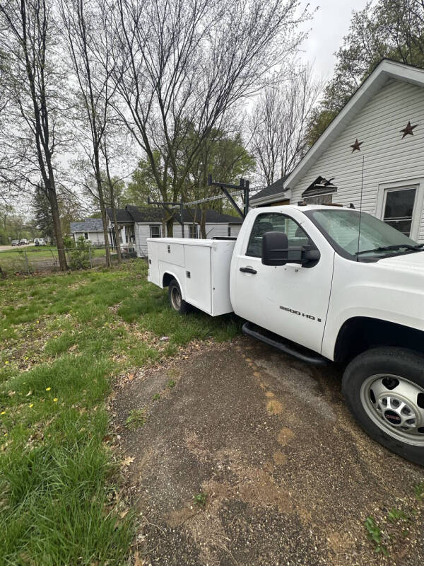 Used 2008 GMC Sierra 2500HD Work Truck with VIN 1GDJK34K58E112623 for sale in Rockford, IL