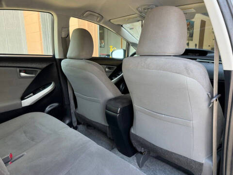 2015 Toyota Prius Three