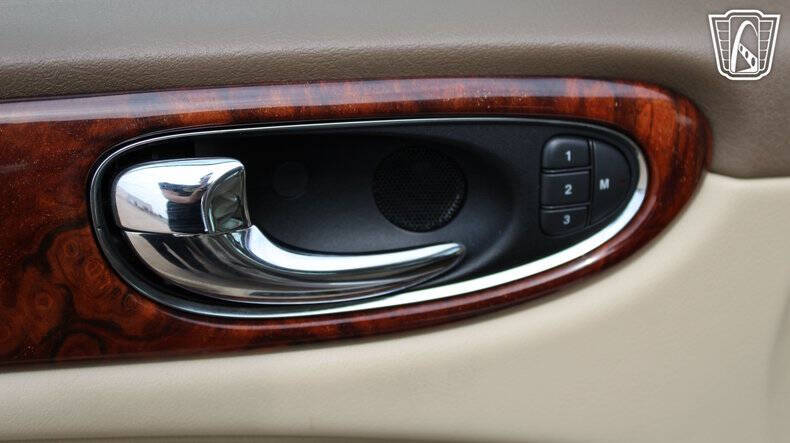 2005 Jaguar XJ-Series
