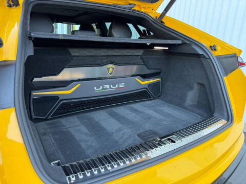2021 Lamborghini Urus