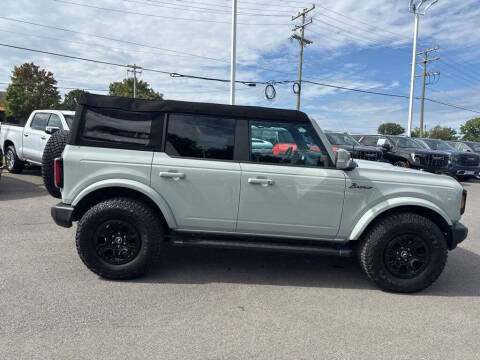 2023 Ford Bronco Outer Banks