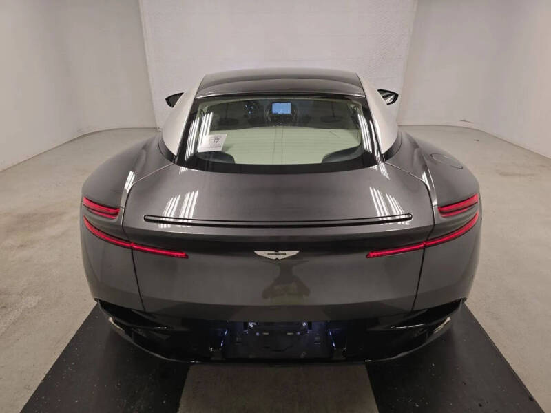 2017 Aston Martin DB11