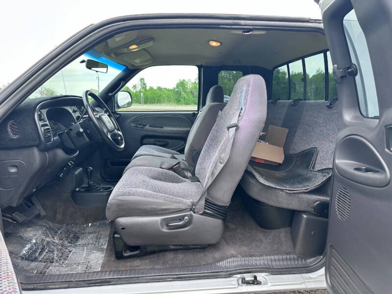 2002 Dodge Ram 2500 SLT