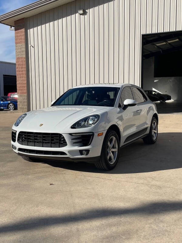 2017 Porsche Macan