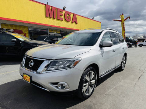 2014 Nissan Pathfinder for sale at Mega Auto Sales in Wenatchee WA