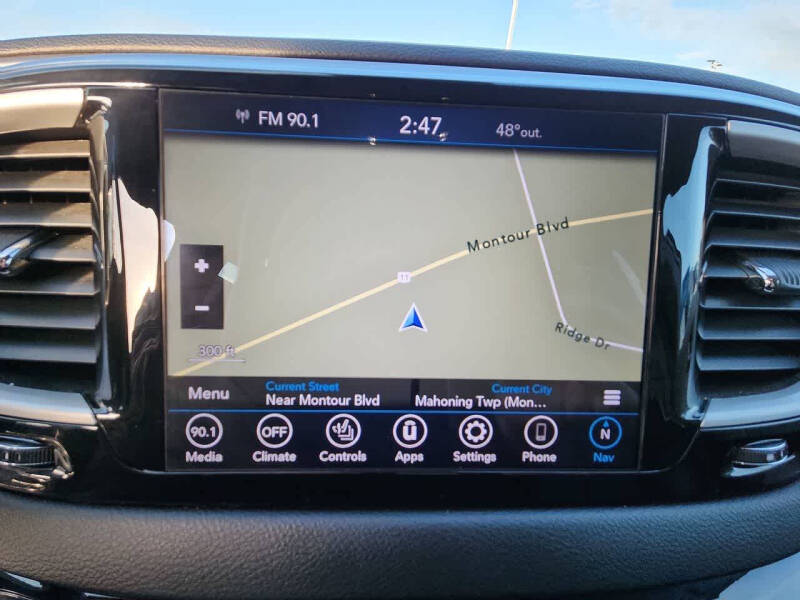 2020 Chrysler Pacifica Touring L