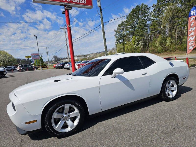 Used 2014 Dodge Challenger R/T with VIN 2C3CDYBT7EH105195 for sale in Kingsport, TN