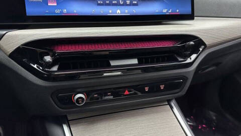 2025 BMW 3 Series 330i