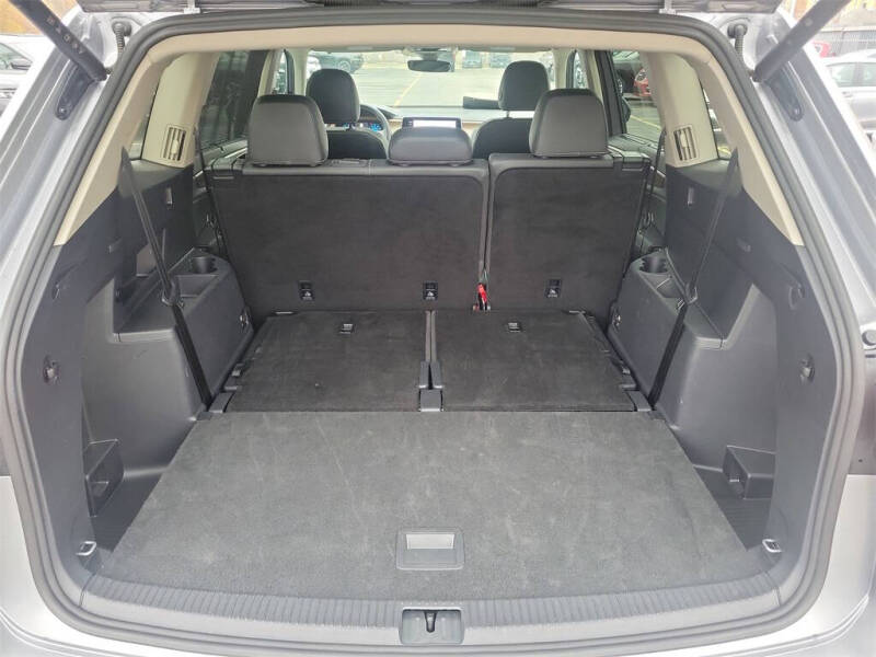 2025 Volkswagen Atlas SE