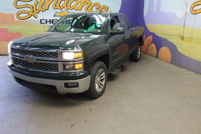 Used 2015 Chevrolet Silverado 1500 LT with VIN 1GCVKREC7FZ173090 for sale in Grand Ledge, MI