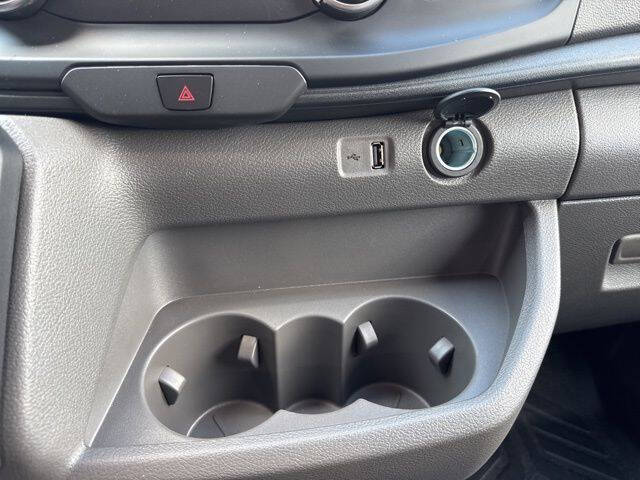 2025 Ford Transit