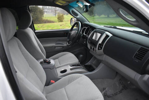 2011 Toyota Tacoma PreRunner V6