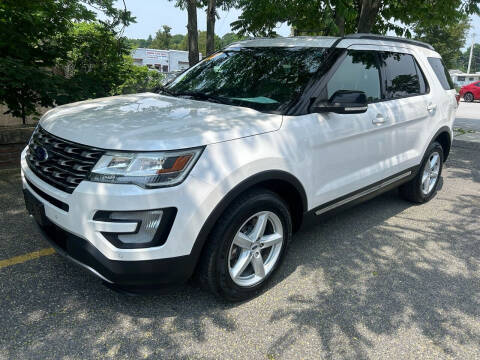 2016 Ford Explorer for sale at ANDONI AUTO SALES in Worcester MA