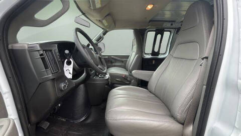 2026 Chevrolet Express 2500