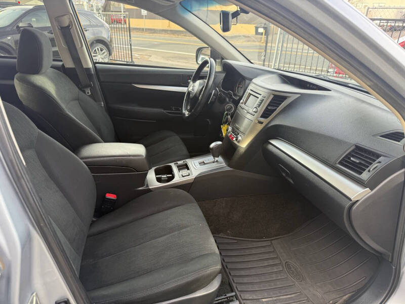 2014 Subaru Outback 2.5i Premium