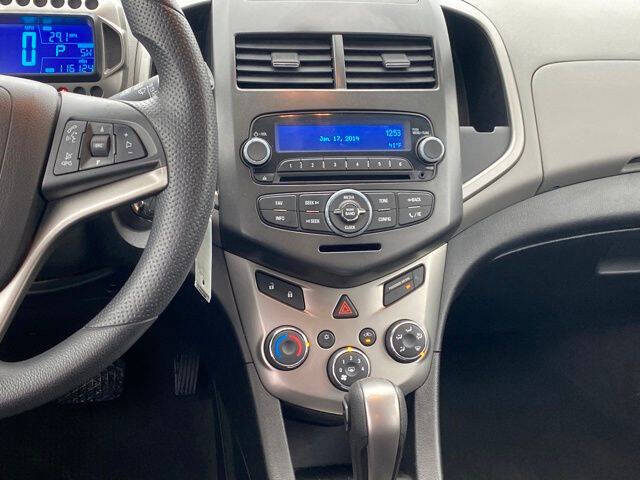 2015 Chevrolet Sonic LT Auto