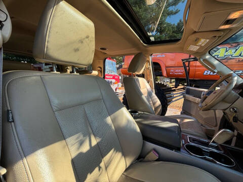 2011 Ford Expedition XLT