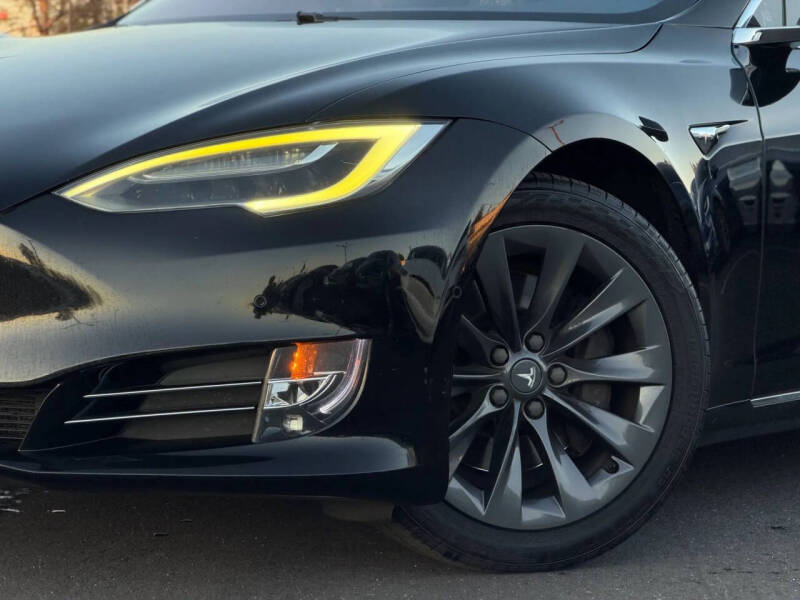2019 Tesla Model S Standard Range