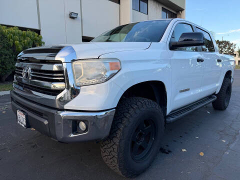 2017 Toyota Tundra SR5
