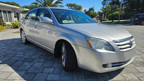 2005 Toyota Avalon XL