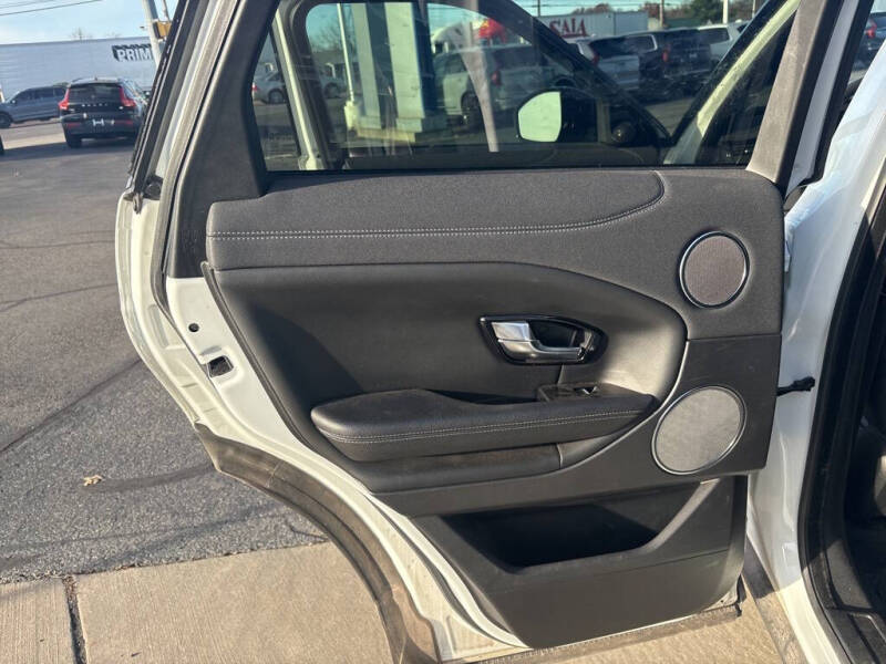 2019 Land Rover Range Rover Evoque SE Premium