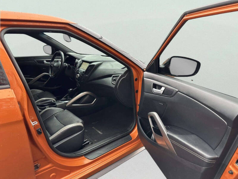 2016 Hyundai Veloster Turbo