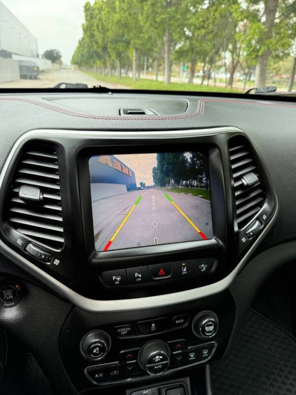 2014 Jeep Cherokee Trailhawk