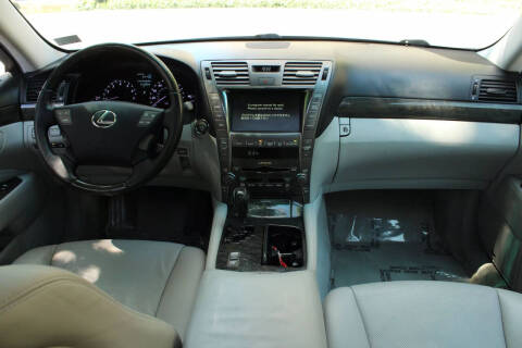 2007 Lexus LS 460
