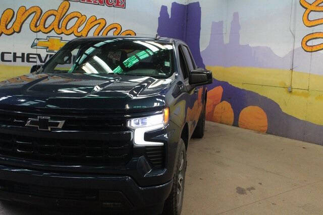 Used 2023 Chevrolet Silverado 1500 RST with VIN 1GCUDEED8PZ128443 for sale in Grand Ledge, MI