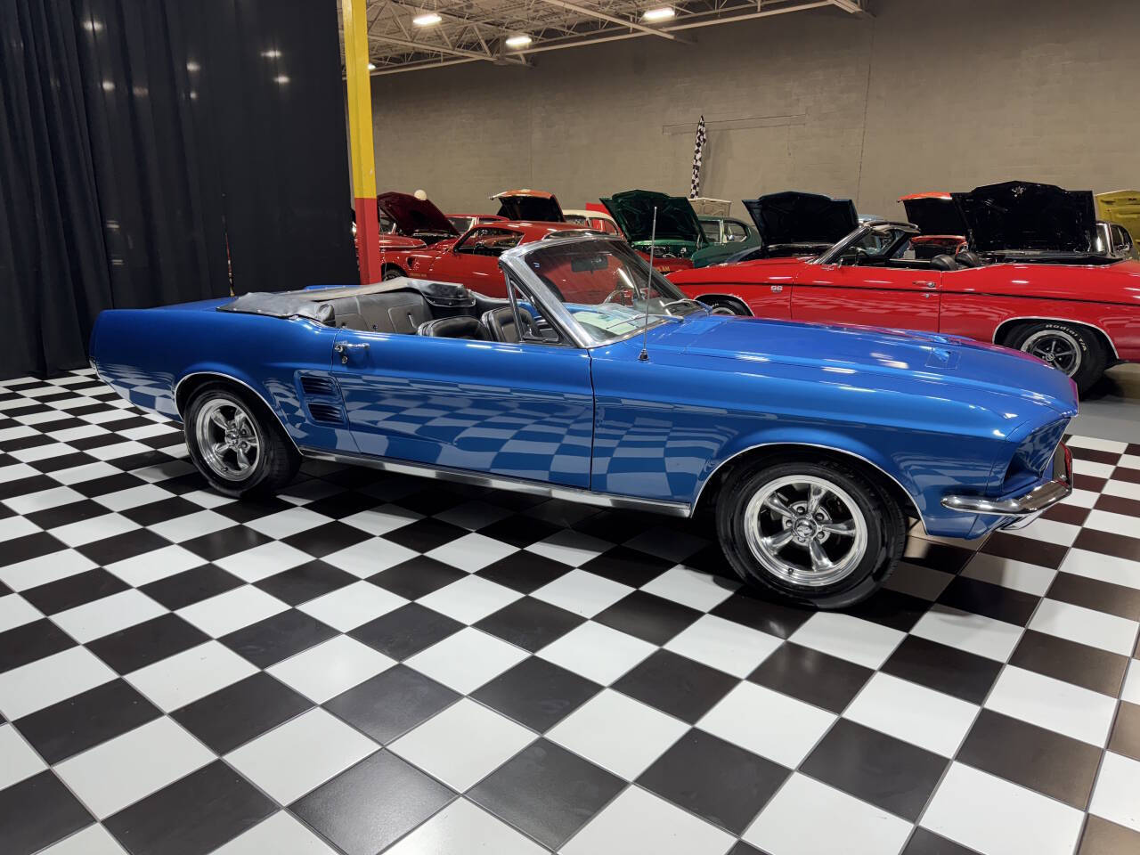 1967 Ford Mustang 12