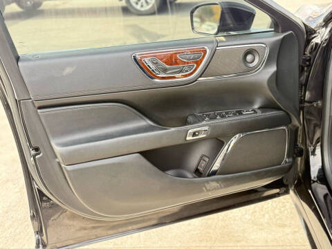 2019 Lincoln Continental Reserve