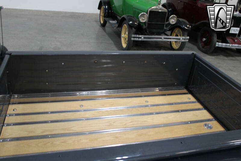 1958 Chevrolet Apache