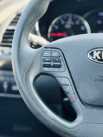2016 Kia Forte5 LX
