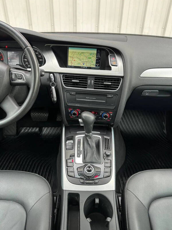 2010 Audi A4 2.0T quattro Premium Plus