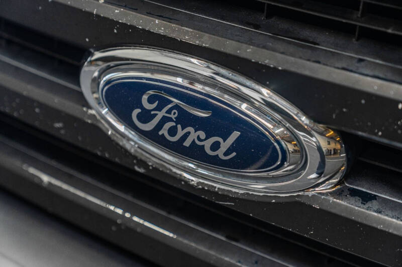 2010 Ford E-Series E-350 SD XLT