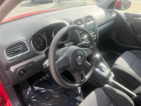 2014 Volkswagen Golf 2.5L PZEV