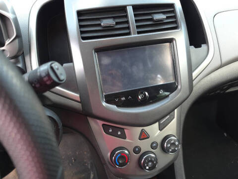 2016 Chevrolet Sonic LT Auto