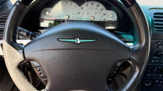 2002 Ford Thunderbird Deluxe