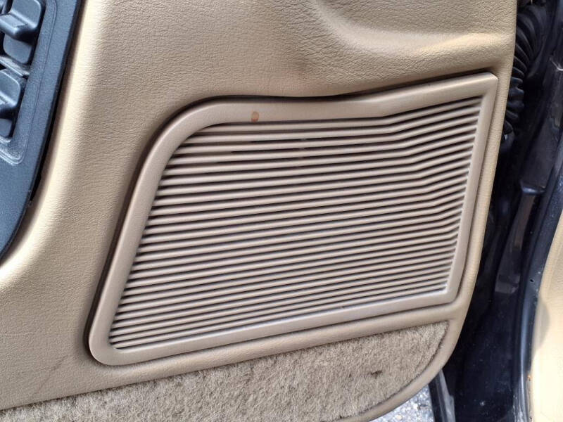 1993 Chrysler Le Baron LX