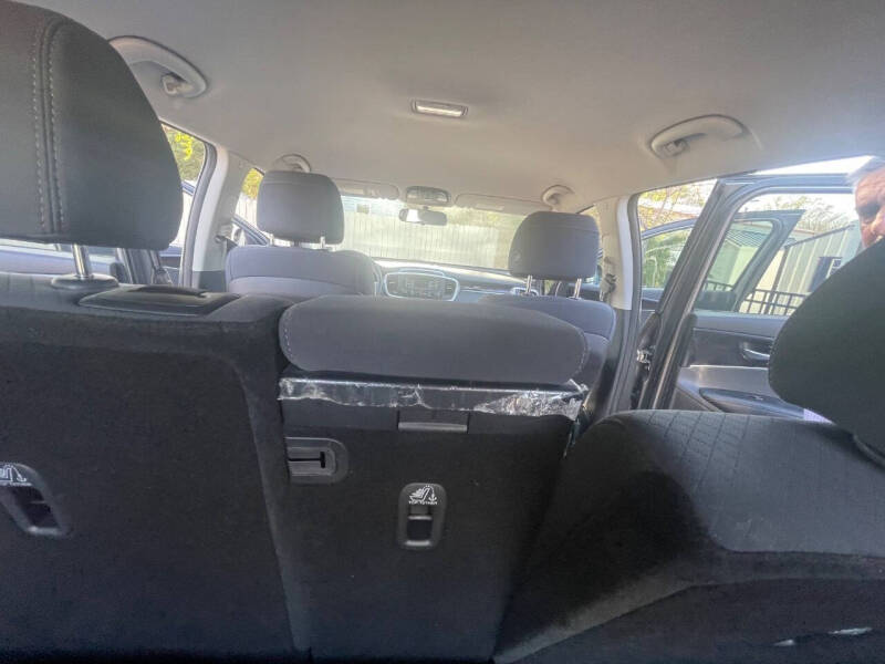 2017 Kia Sorento L