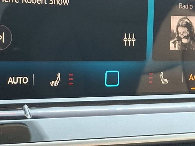 2025 Volkswagen Tiguan SE 4Motion