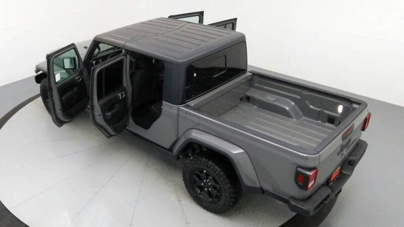 2021 Jeep Gladiator Willys