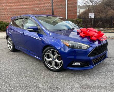 2015 Ford Focus for sale at Speedway Motors in Paterson NJ