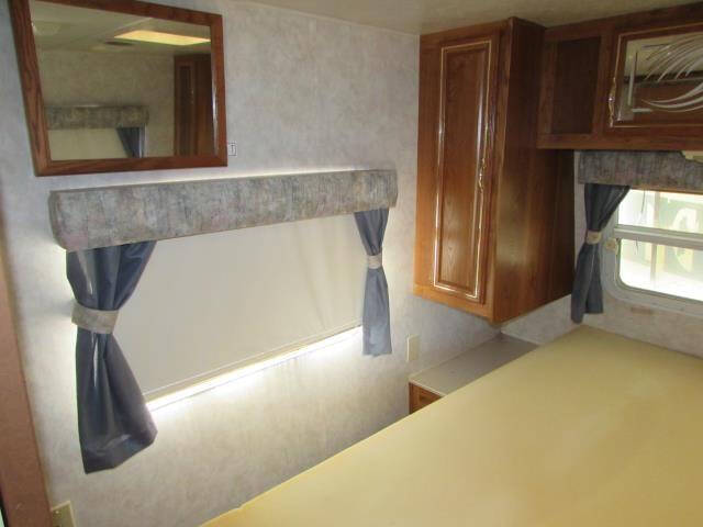 1998 Damon HORNET 31F