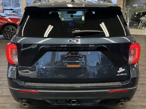 2023 Ford Explorer ST-Line