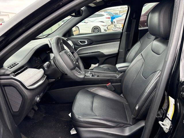 2023 Jeep Compass Latitude Lux