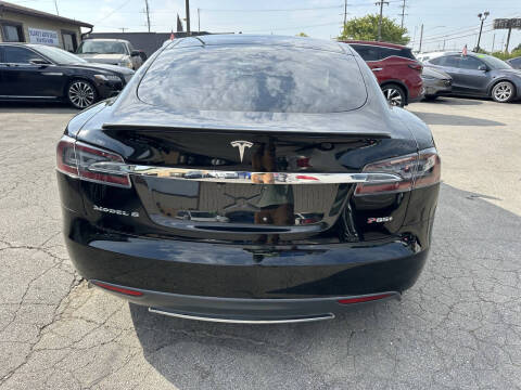2013 Tesla Model S Performance