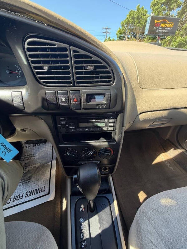 2003 Kia Spectra